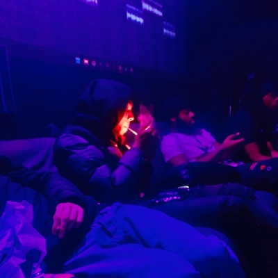 That Bitch She a Thot - Single