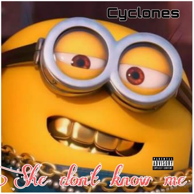 She Don't Know Me - Single