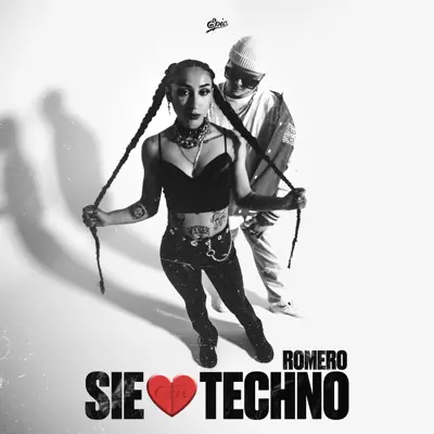 Listen to Sie Liebt Techno - Single by Romero