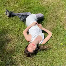 Lucie Roseを聴いたり、ミュージックビデオを鑑賞したり、経歴やツアー日程などを確認したりしましょう！