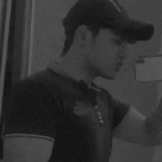 Poslechněte si interpreta The Harshy, sledujte hudební videa, přečtěte si životopis, podívejte se na data turné a další informace.