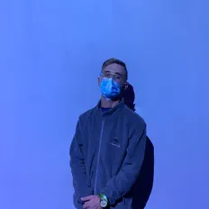 Écoutez Zuluu, regardez des vidéoclips, lisez la biographie, consultez les dates de tournée et plus encore !