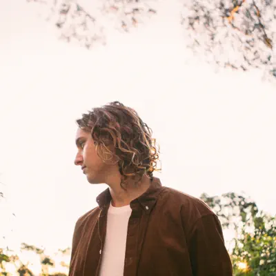 Listen to Ben Edgar, watch music videos, read bio, see tour dates & more!