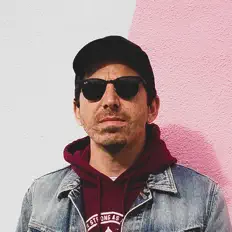 聆聽 .wave、觀看音樂影片、閱讀小傳、查看巡演日期等！