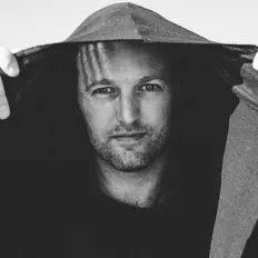 Listen to Craig Williams, watch music videos, read bio, see tour dates & more!