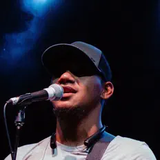 Listen to Thomas Satini, watch music videos, read bio, see tour dates & more!