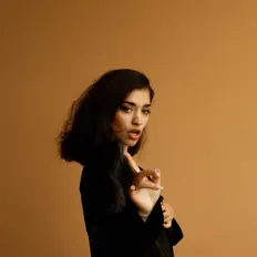 Ακούστε περιεχόμενο από KLIMENKO, παρακολουθήστε μουσικά βίντεο, διαβάστε το βιογραφικό, δείτε ημερομηνίες περιοδείας, και πολλά ακόμη!