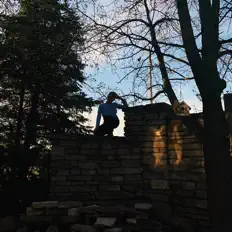 Luister naar johnny b, bekijk muziekvideo's, lees de bio, bekijk de tourdata, en meer!