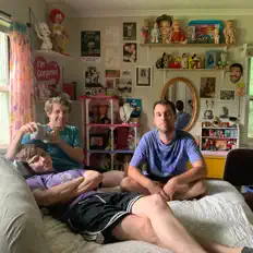 Ouve Floral Print, vê vídeos de música, lê a biografia, vê as datas da digressão e muito mais!