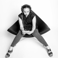 Woman - Single - Twinside