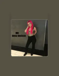 收听 Dena Decicco、观看音乐视频、阅读小传、查看巡演日期等 ！