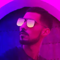 收听 Brak、观看音乐视频、阅读小传、查看巡演日期等 ！