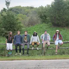 Fun Monkeyを聴いたり、ミュージックビデオを鑑賞したり、経歴やツアー日程などを確認したりしましょう！