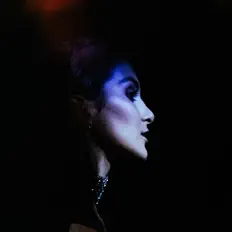 Luister naar Coco Jadad, bekijk muziekvideo's, lees de bio, bekijk de tourdata, en meer!