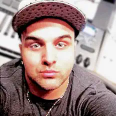 Luister naar Eric Erickson, bekijk muziekvideo's, lees de bio, bekijk de tourdata, en meer!