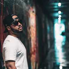 Phillz the MCを聴いたり、ミュージックビデオを鑑賞したり、経歴やツアー日程などを確認したりしましょう！