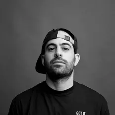 Listen to DJ Skizz, watch music videos, read bio, see tour dates & more!