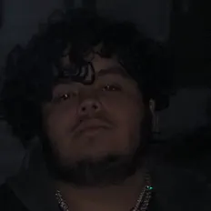 Hör dir Minatz an, schau dir Musikvideos an, lies die Biografie, finde Tourdaten und mehr!