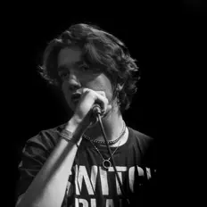 Posłuchaj wykonawcy SwitchBladesPlague, obejrzyj teledyski, przeczytaj biografię, zobacz daty tras koncertowych i nie tylko!