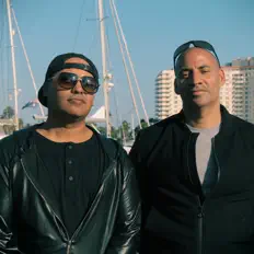 Escucha a Roc & Riba, mira videos musicales, lee su biografía, consulta las fechas de las gira y más.