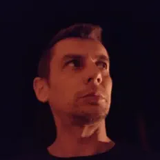 X-Soulを聴いたり、ミュージックビデオを鑑賞したり、経歴やツアー日程などを確認したりしましょう！