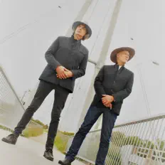 收听 Syncretism、观看音乐视频、阅读小传、查看巡演日期等 ！
