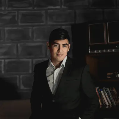 Listen to Alexis Quinteros, watch music videos, read bio, see tour dates & more!