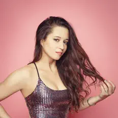 Ouça Adelis, assista a videoclipes, leia a biografia, veja as datas das turnês e mais!