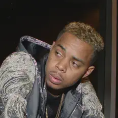 Posłuchaj wykonawcy J-Real, obejrzyj teledyski, przeczytaj biografię, zobacz daty tras koncertowych i nie tylko!