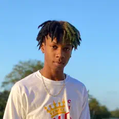 Luister naar 3IIRDWRLD, bekijk muziekvideo's, lees de bio, bekijk de tourdata, en meer!