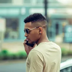 Lito the Guy을(를) 듣고, 뮤직 비디오를 보고, 약력을 읽고, 투어 일정 등을 확인하세요!