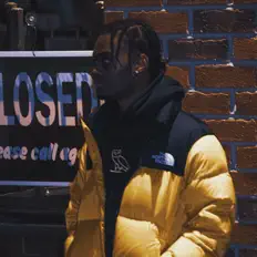 Ascolta NVMBR, guarda video musicali, leggi la biografia, vedi le date del tour & altro!