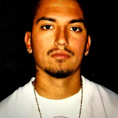 Ascolta Johnny Boy, guarda video musicali, leggi la biografia, vedi le date del tour & altro!