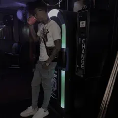 收听 Lil Swipe、观看音乐视频、阅读小传、查看巡演日期等 ！