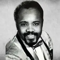 Posłuchaj wykonawcy George Semper, obejrzyj teledyski, przeczytaj biografię, zobacz daty tras koncertowych i nie tylko!