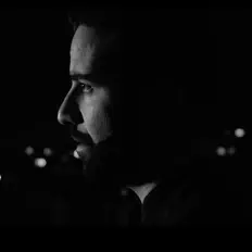 Ouve Fievel, vê vídeos de música, lê a biografia, vê as datas da digressão e muito mais!