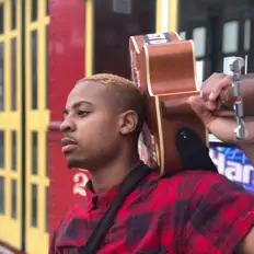 Dengarkan Aliadon, tonton video musik, baca bio, lihat tanggal tur & lainnya!