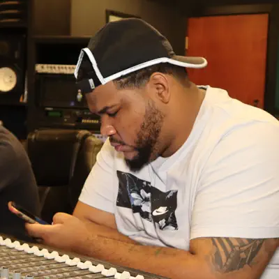 Listen to Jaycey Sounds, watch music videos, read bio, see tour dates & more!