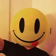 聆聽 SIR NOTCH、觀看音樂影片、閱讀小傳、查看巡演日期等！