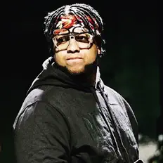 Luister naar Babywock, bekijk muziekvideo's, lees de bio, bekijk de tourdata, en meer!