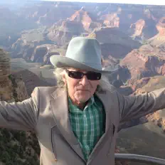 Listen to John Lee Sanders, watch music videos, read bio, see tour dates & more!