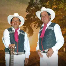 Listen to Los Manantiales, watch music videos, read bio, see tour dates & more!