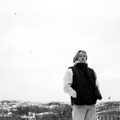 Pelipääl / Rikki - Single