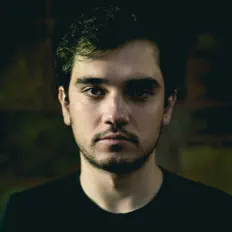 Ouve MARIS, vê vídeos de música, lê a biografia, vê as datas da digressão e muito mais!