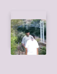 Poslechněte si interpreta JCAL, sledujte hudební videa, přečtěte si životopis, podívejte se na data turné a další informace.