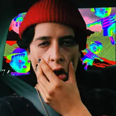 Hör dir Dany Boy an, schau dir Musikvideos an, lies die Biografie, finde Tourdaten und mehr!