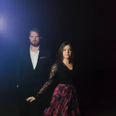 Ακούστε περιεχόμενο από MoveSomebody, παρακολουθήστε μουσικά βίντεο, διαβάστε το βιογραφικό, δείτε ημερομηνίες περιοδείας, και πολλά ακόμη!