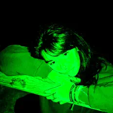 Macayle सुनें, म्यूज़िक वीडियो देखें, बायो पढ़ें, दौरे की तारीखें और बहुत कुछ देखें!