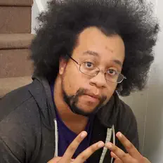 收听 E.J.R.B.、观看音乐视频、阅读小传、查看巡演日期等 ！