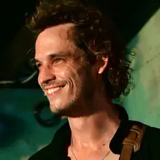 Dengarkan Matt Gilmour, tonton video musik, baca bio, lihat tanggal tur & lainnya!
